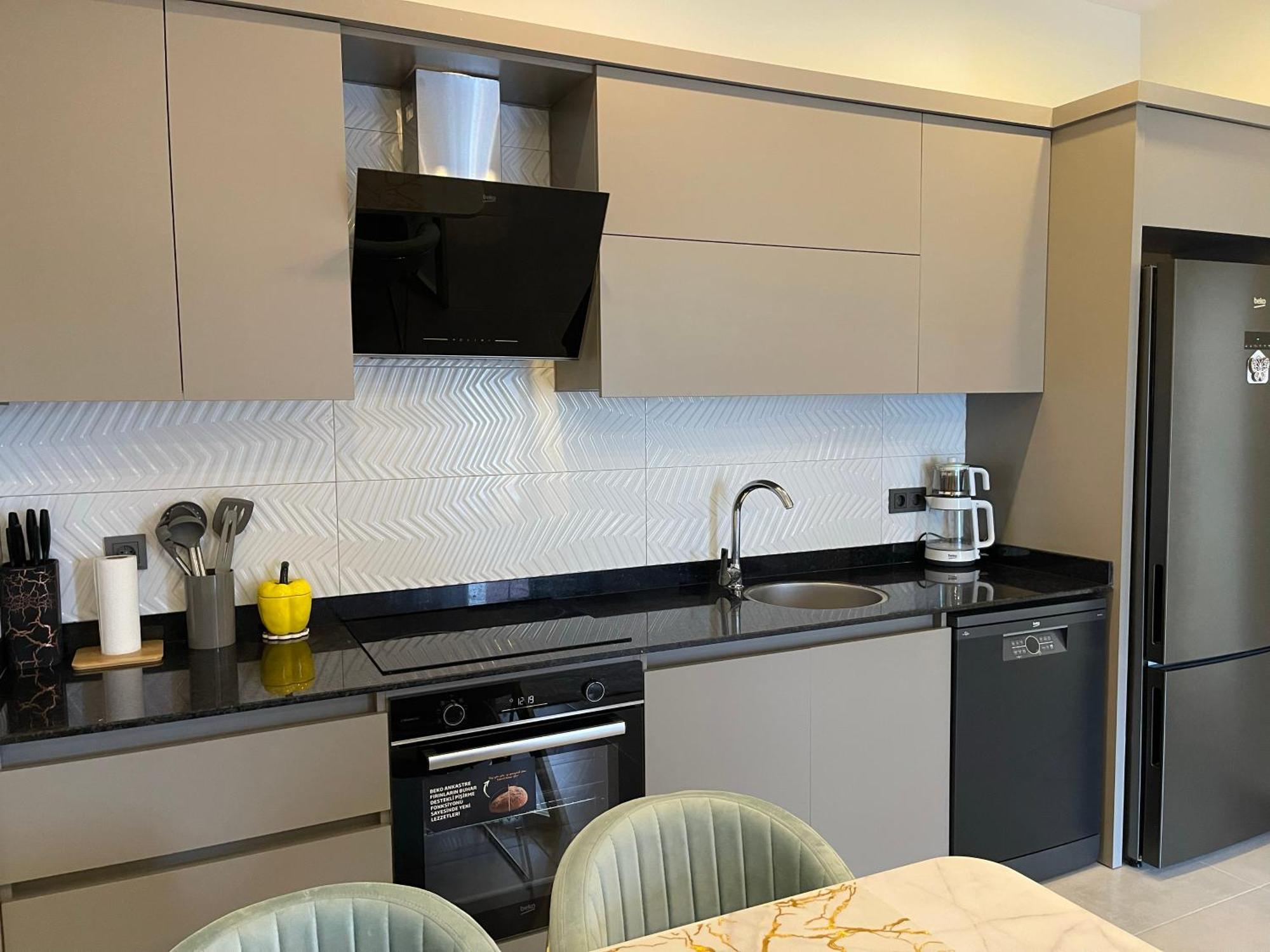 Sa Apartments! 300M To The Beach & Yekta Mall Аланя Екстериор снимка